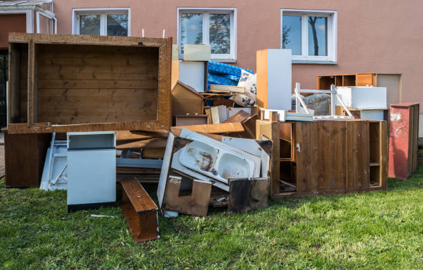 Best Construction Debris Removal  in St Georges, DE